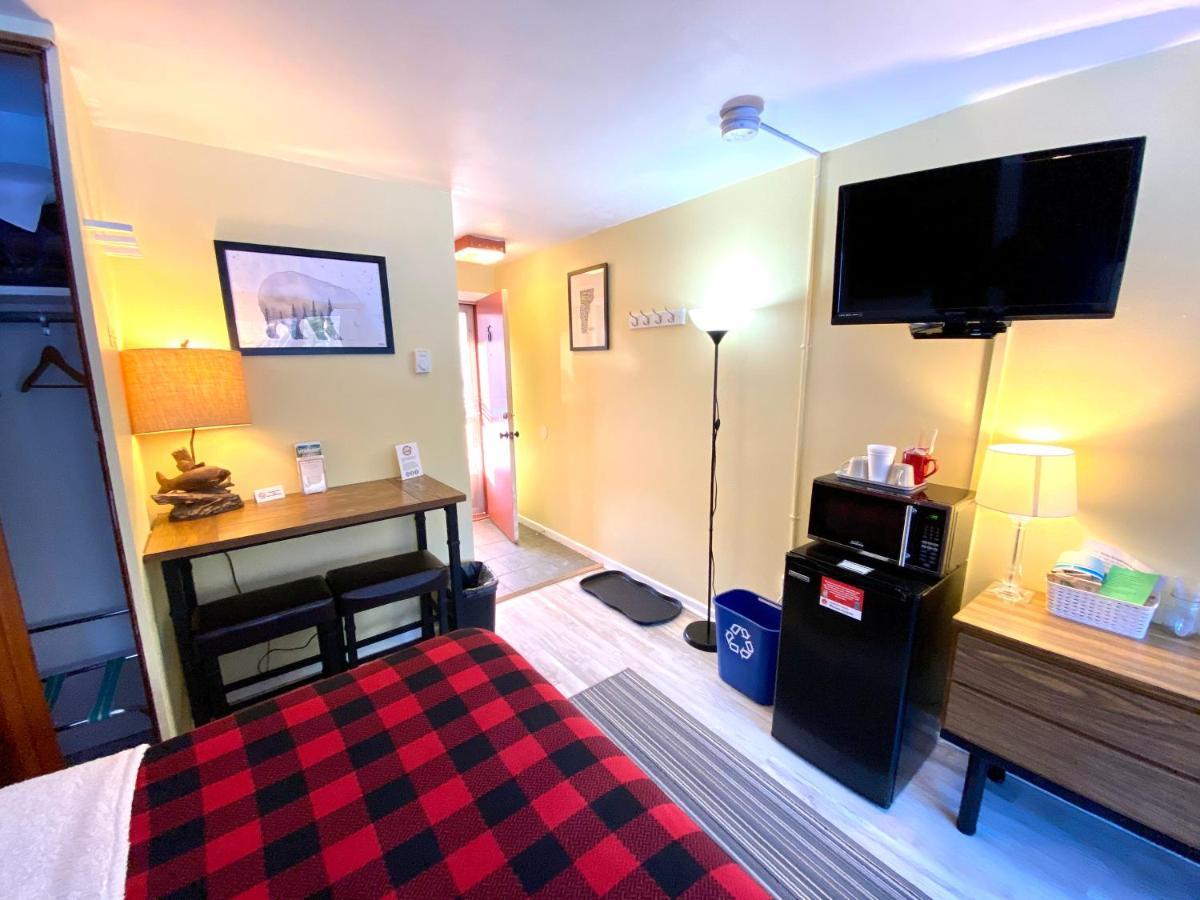 Snowdon Chalet Motel Londonderry Exterior foto